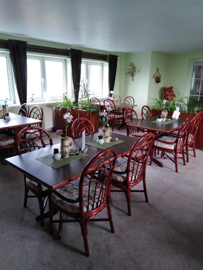 Landhaus Edelweiss Bed&Breakfast - Adults Only Neustadt am Rennsteig Bagian luar foto