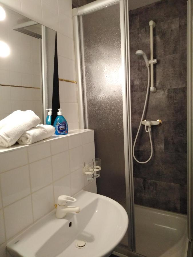 Landhaus Edelweiss Bed&Breakfast - Adults Only Neustadt am Rennsteig Bagian luar foto