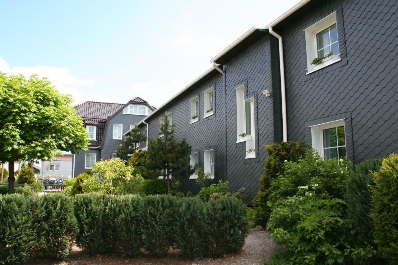Landhaus Edelweiss Bed&Breakfast - Adults Only Neustadt am Rennsteig Bagian luar foto