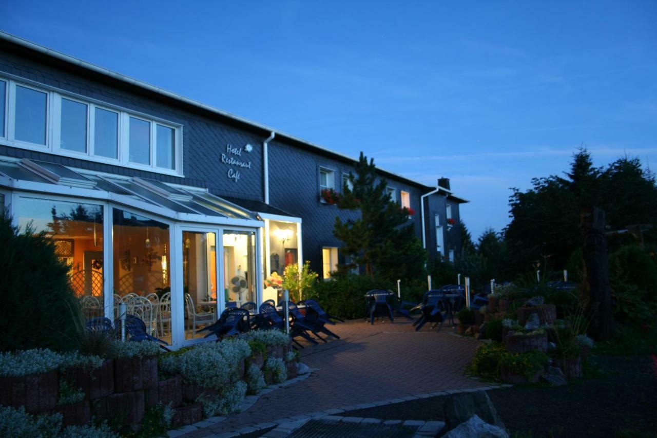 Landhaus Edelweiss Bed&Breakfast - Adults Only Neustadt am Rennsteig Bagian luar foto