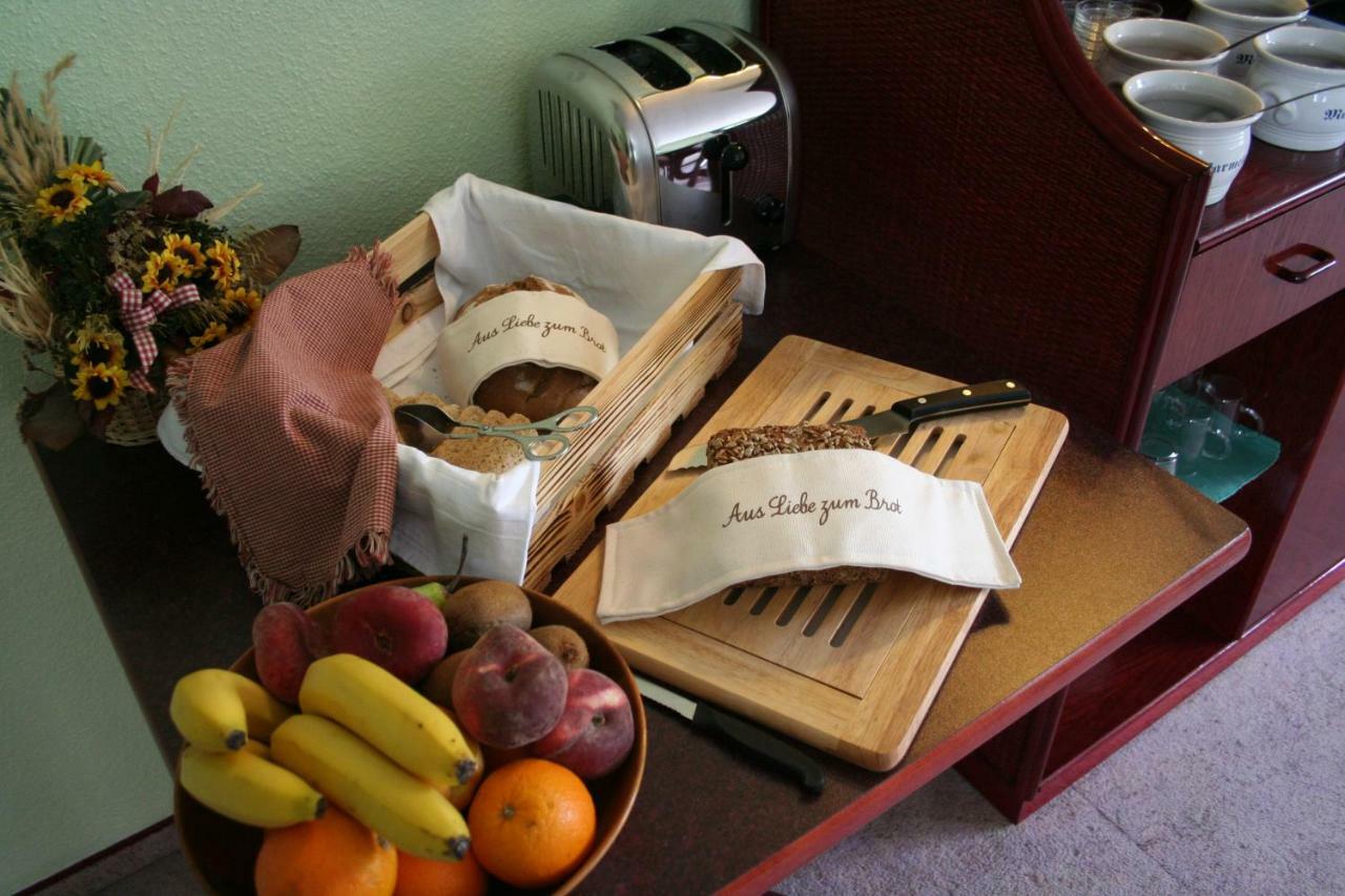 Landhaus Edelweiss Bed&Breakfast - Adults Only Neustadt am Rennsteig Bagian luar foto